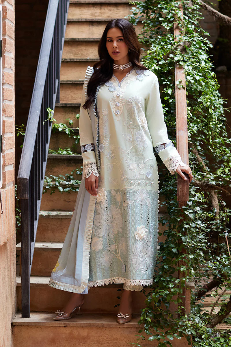 Mushq | Te Amo Luxury Lawn 24 | CAPRI CHARM