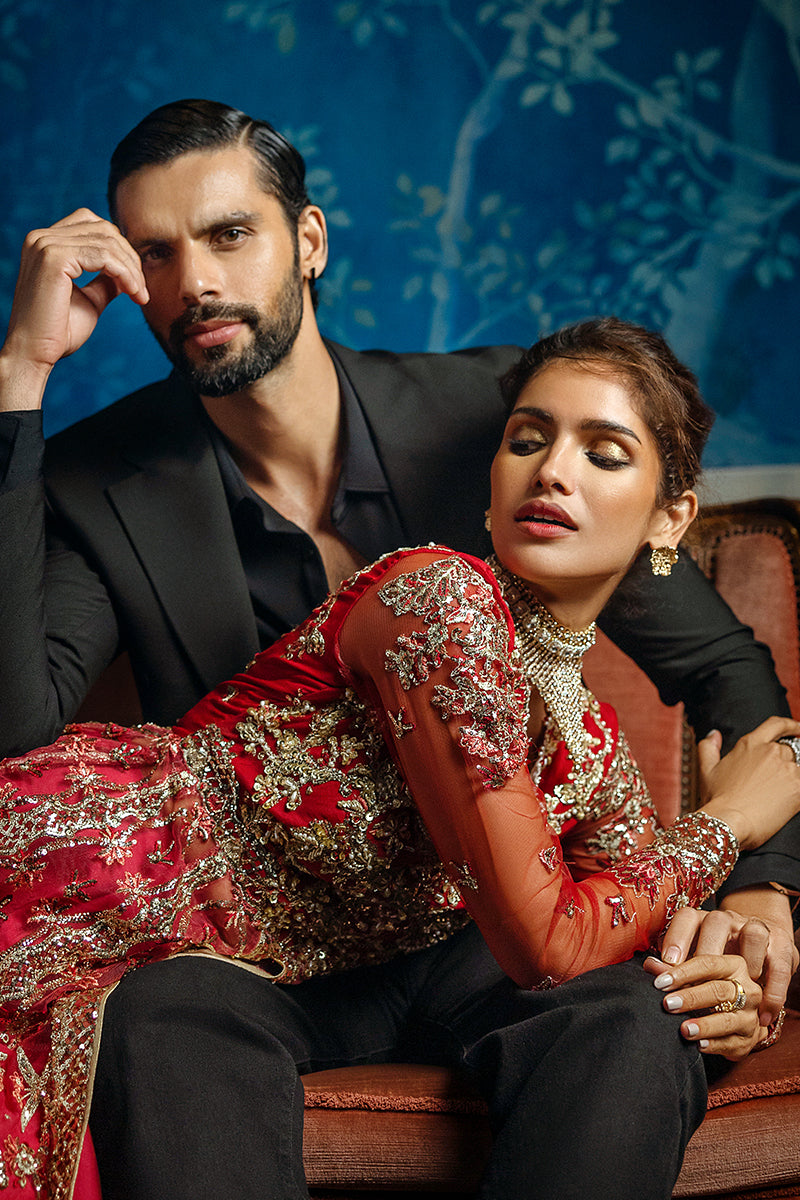 Mushq | Stargust Wedding Collection 24 | Red Carpet