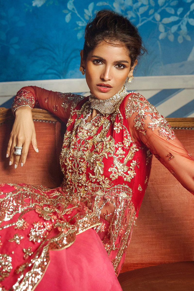 Mushq | Stargust Wedding Collection 24 | Red Carpet