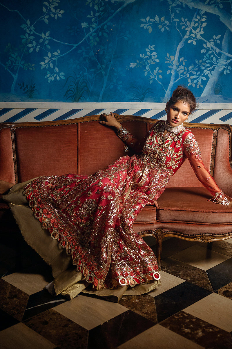 Mushq | Stargust Wedding Collection 24 | Red Carpet