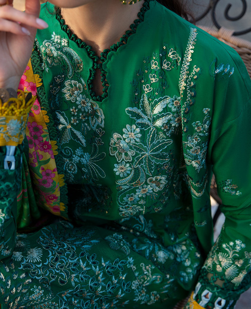 Republic Womenswear | Ilana Eid Luxury Lawn | Hèlene
