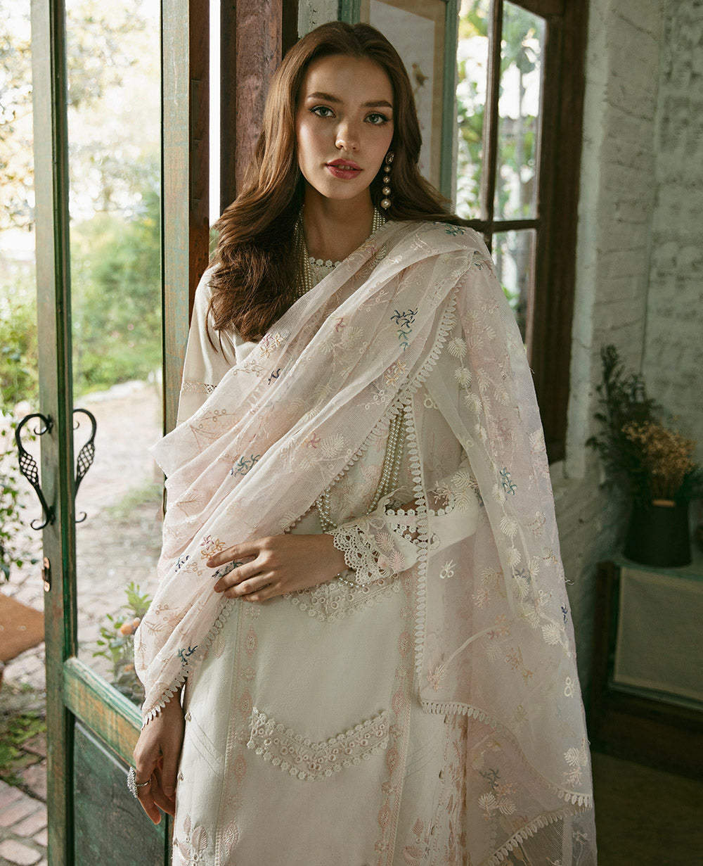 Republic Womenswear | Embroidered Pret 24 | Leuer