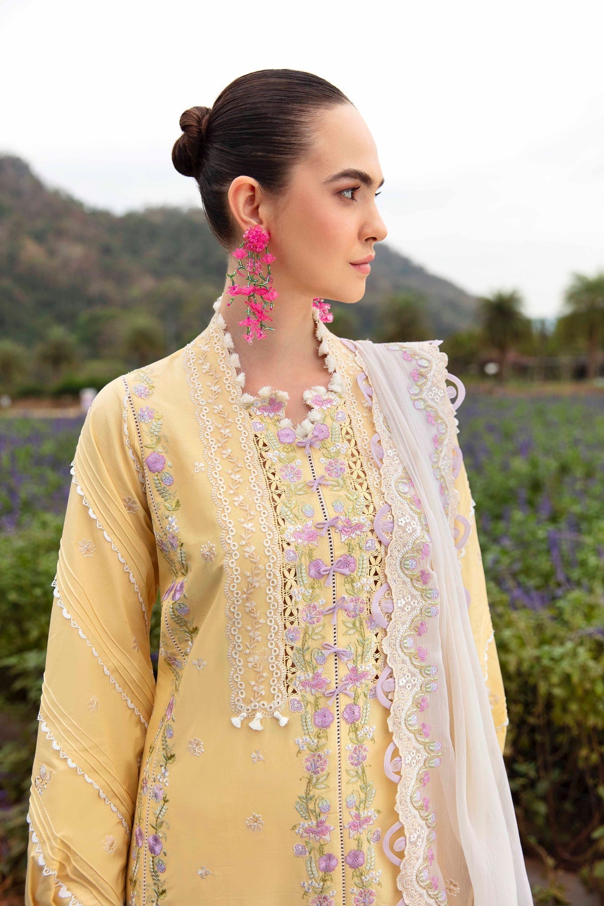 Sable Vogue | Luxury Lawn 24 | Maye