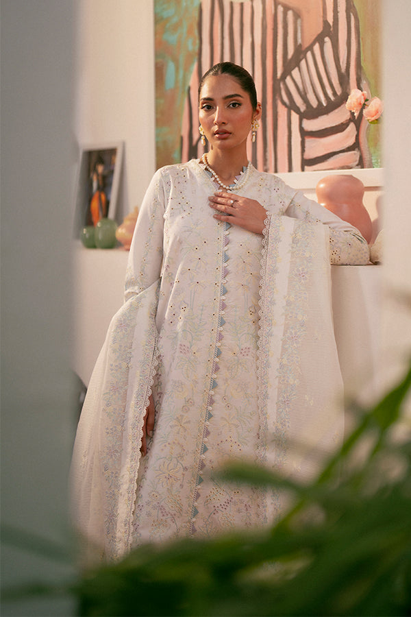 Saffron | Mystere Festive Lawn | Liara
