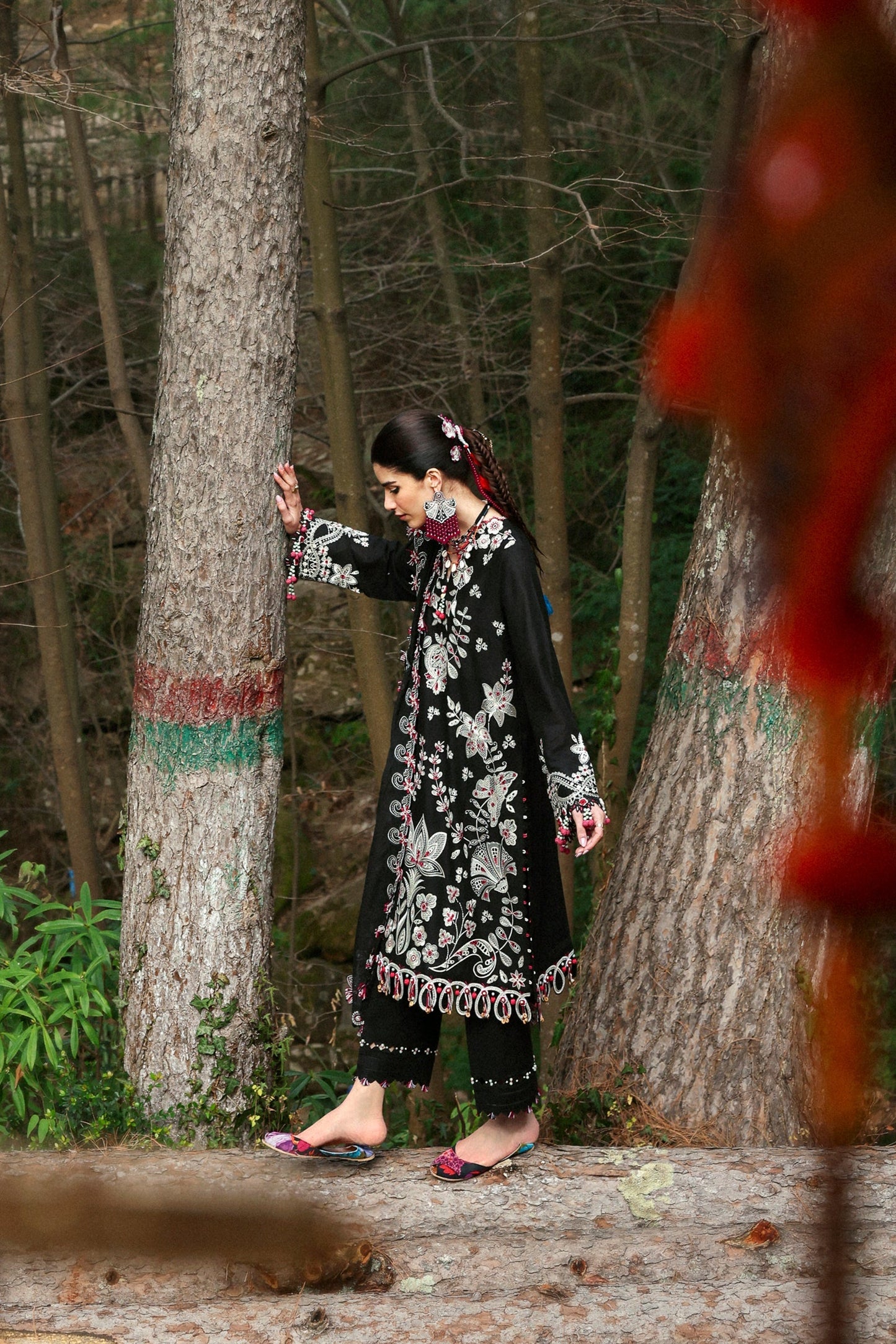 Zaha | Lawn 25 | AABROO (ZL25-05 B)