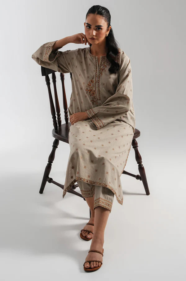 Zeen | Eid ul Adha | EMBROIDERED SUIT