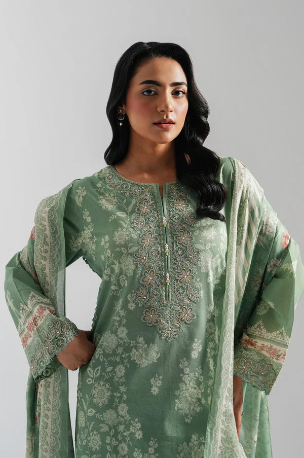 Zeen | Eid ul Adha | EMBROIDERED SUIT