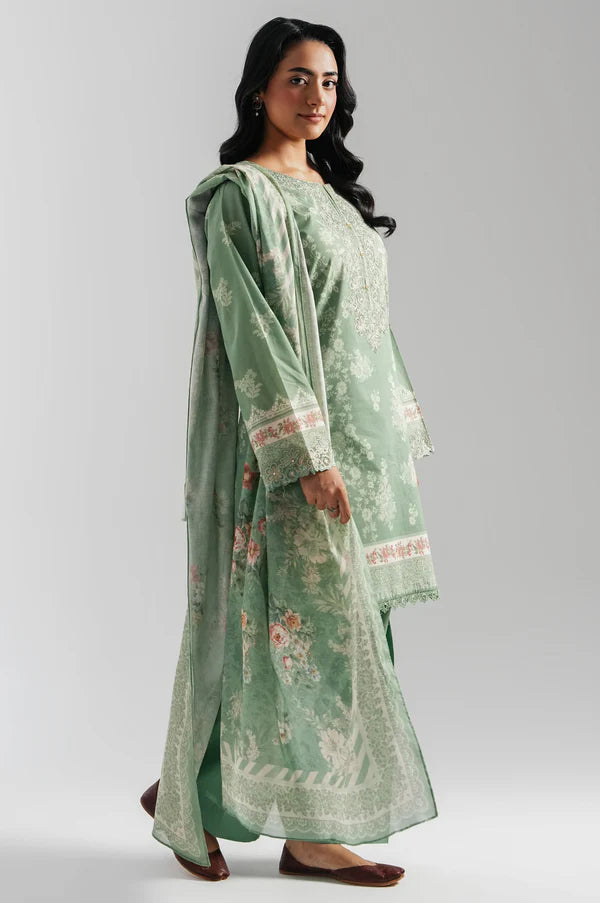 Zeen | Eid ul Adha | EMBROIDERED SUIT