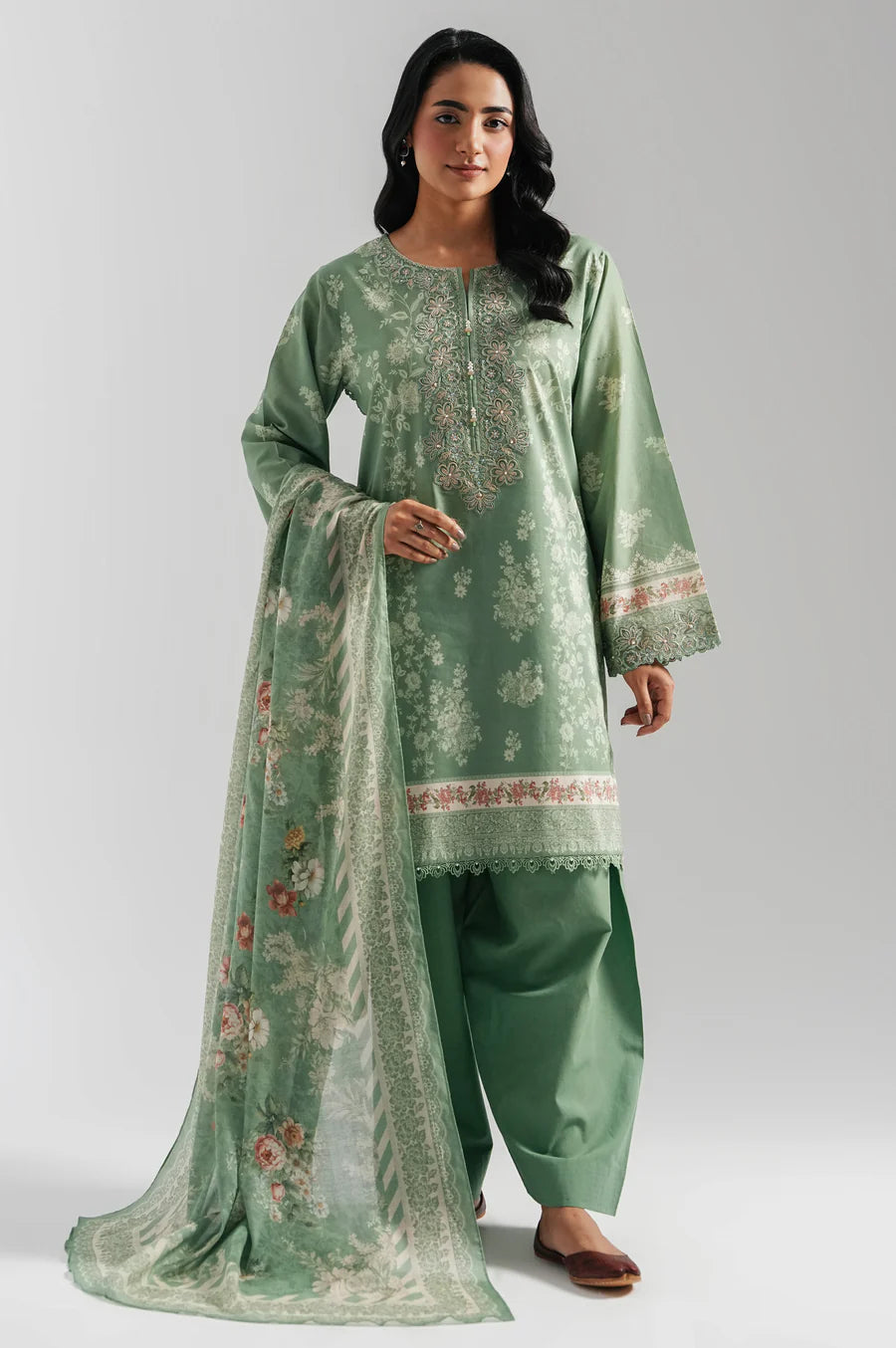 Zeen | Eid ul Adha | EMBROIDERED SUIT