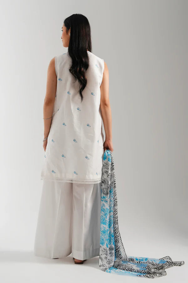 Zeen | Eid ul Adha | EMBROIDERED SUIT