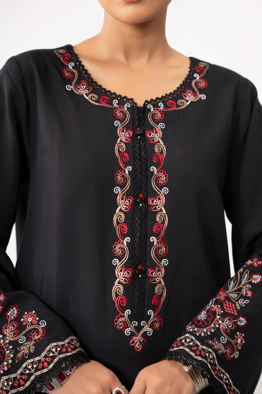 Zeen | Eid ul Adha | EMBROIDERED SUIT