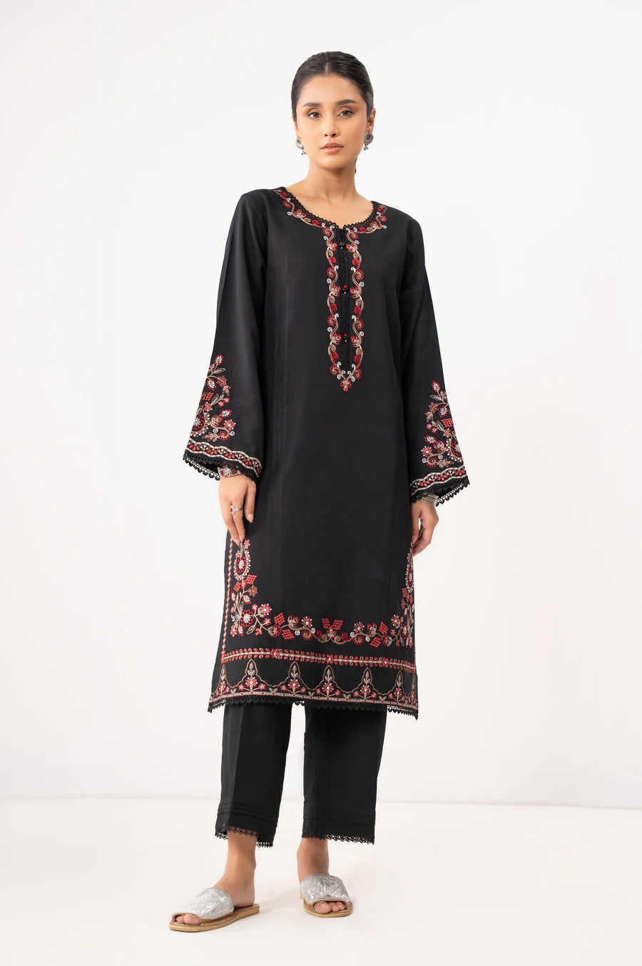Zeen | Eid ul Adha | EMBROIDERED SUIT