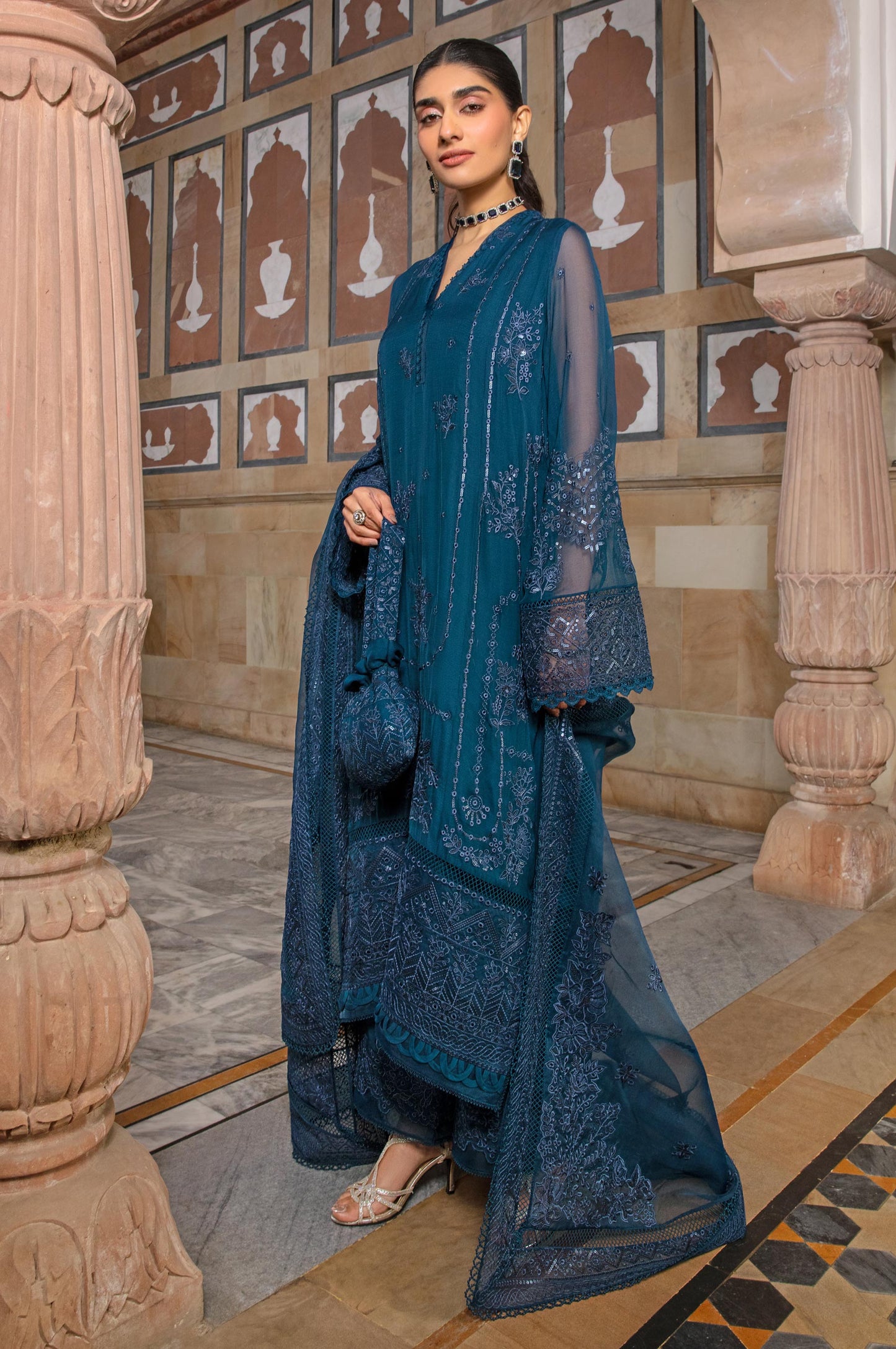 Zeen | Azalea Collection | Klara