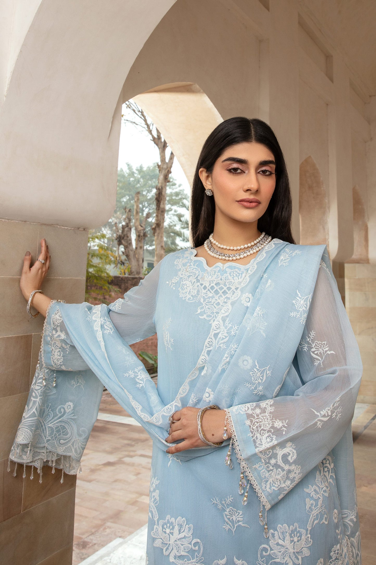 Zeen | Azalea Collection | Ezra