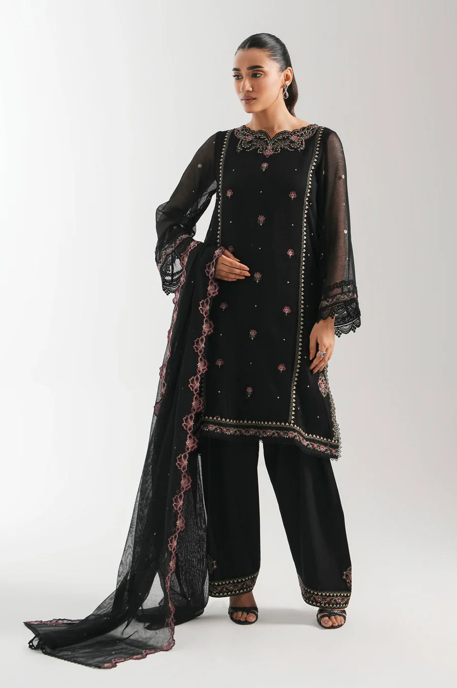 Zeen | Eid ul Adha | EMBROIDERED SUIT