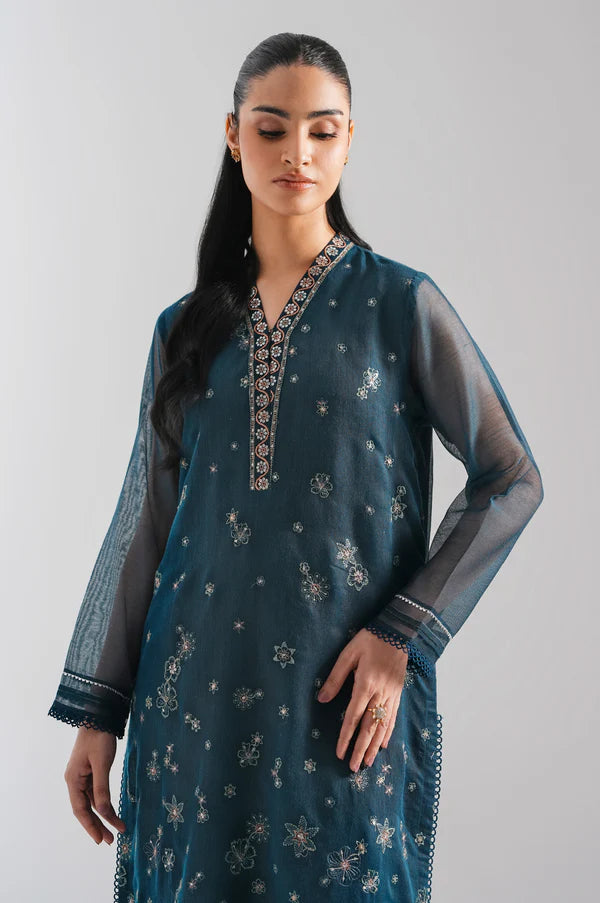 Zeen | Eid ul Adha | EMBROIDERED SUIT