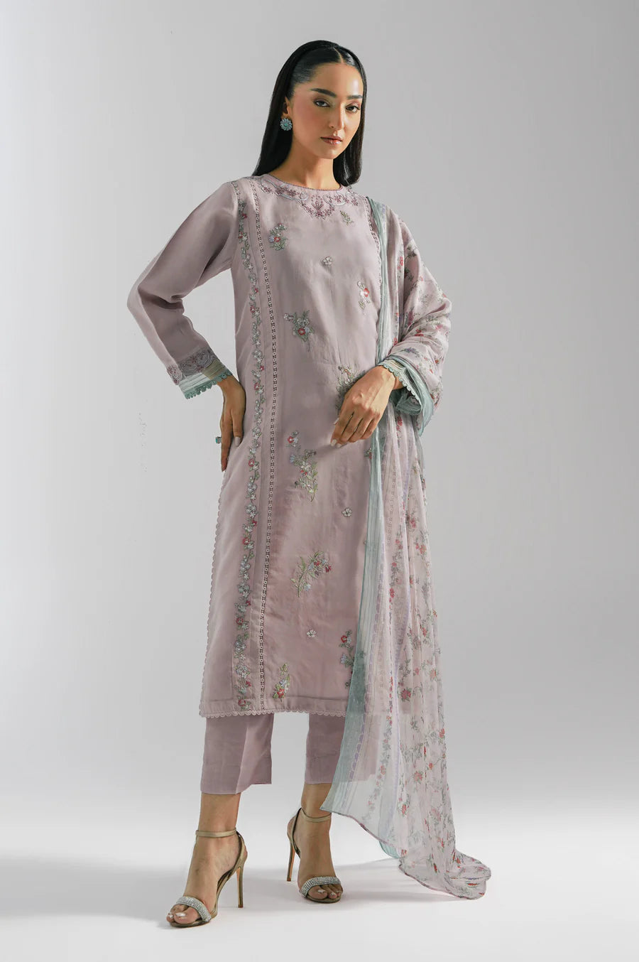 Zeen | Eid ul Adha | EMBROIDERED SUIT