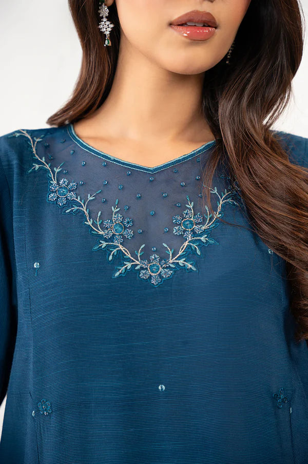 Zeen | Eid ul Adha | EMBROIDERED SUIT