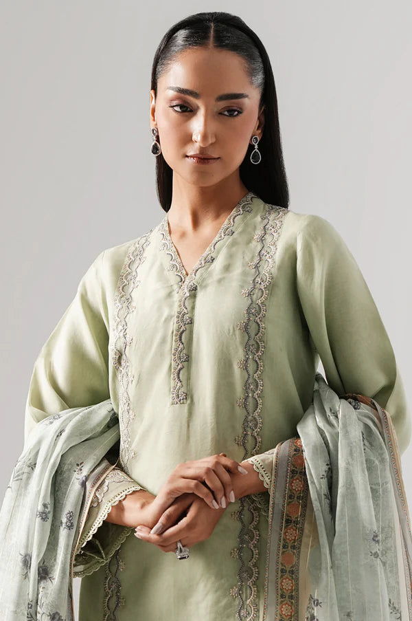 Zeen | Eid ul Adha | EMBROIDERED SUIT