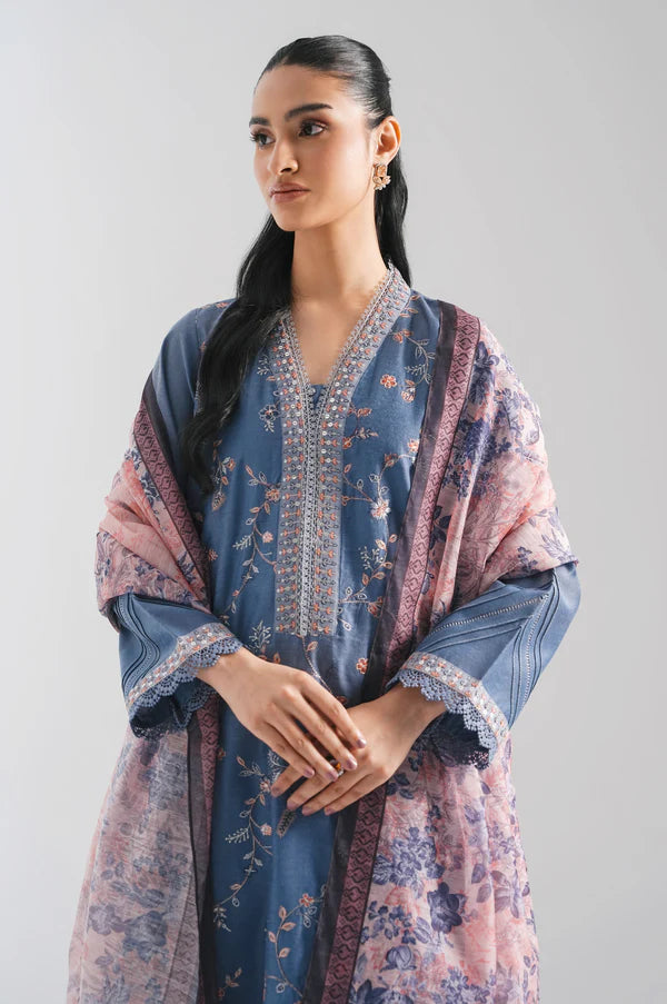 Zeen | Eid ul Adha | EMBROIDERED SUIT