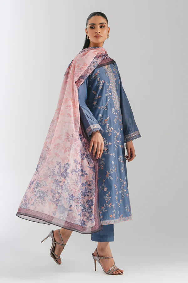 Zeen | Eid ul Adha | EMBROIDERED SUIT