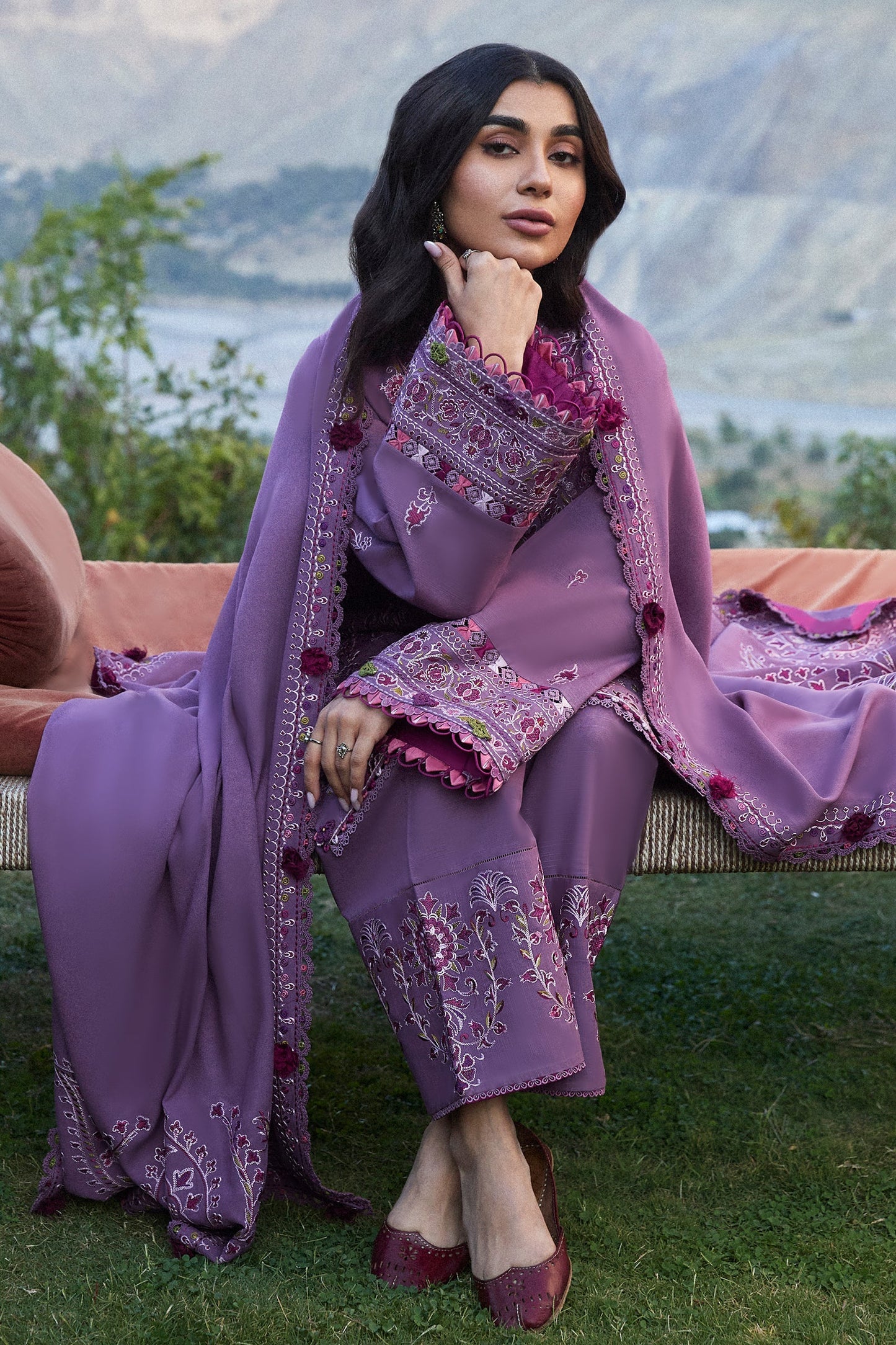 Zaha | Winter 2024 | GULRANG (ZW24-13)