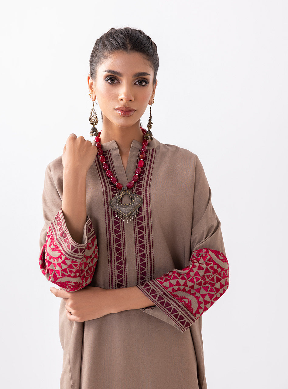 Zainab Chottani | Aara Casual Pret | Sandy Beige