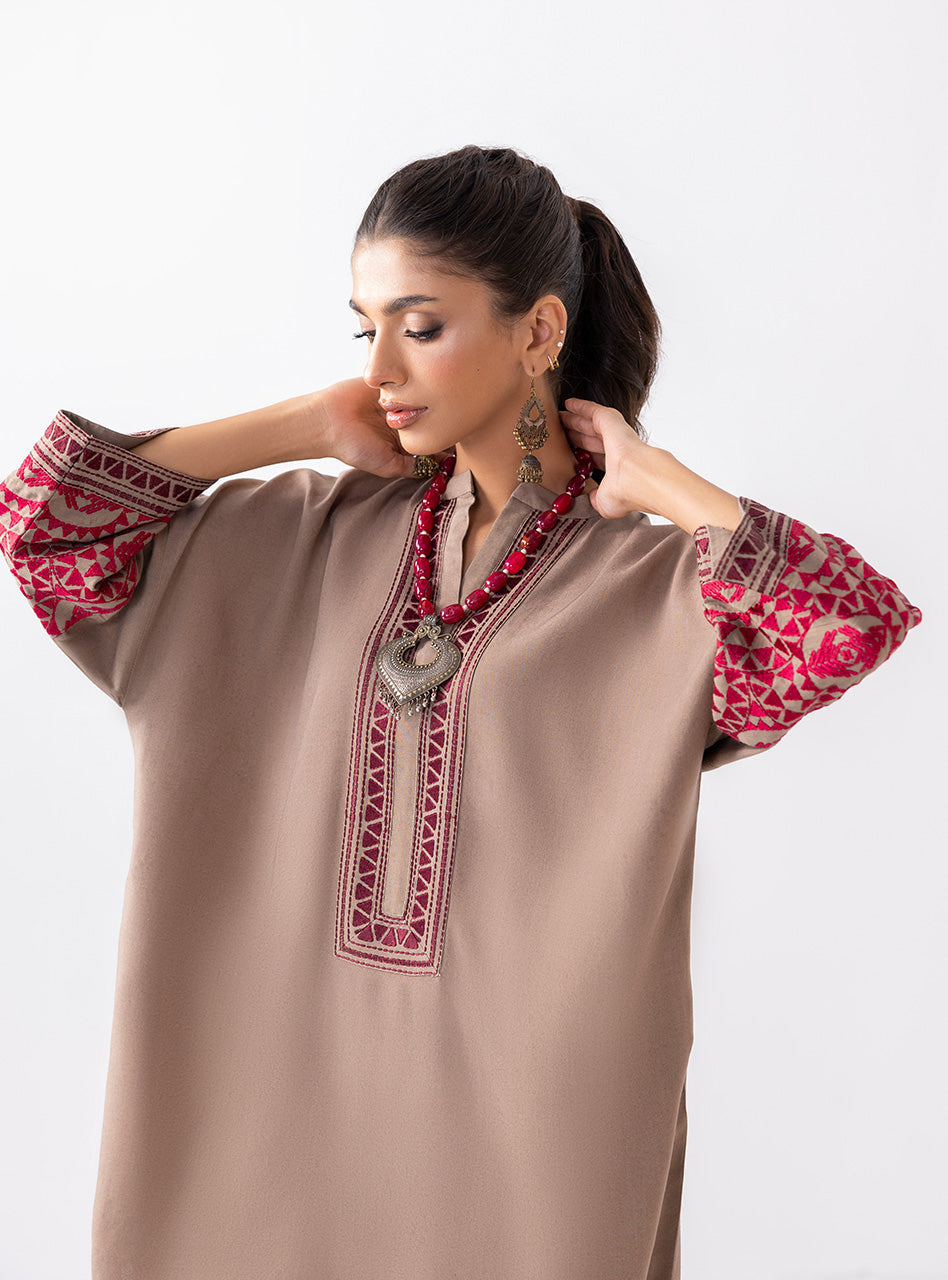 Zainab Chottani | Aara Casual Pret | Sandy Beige