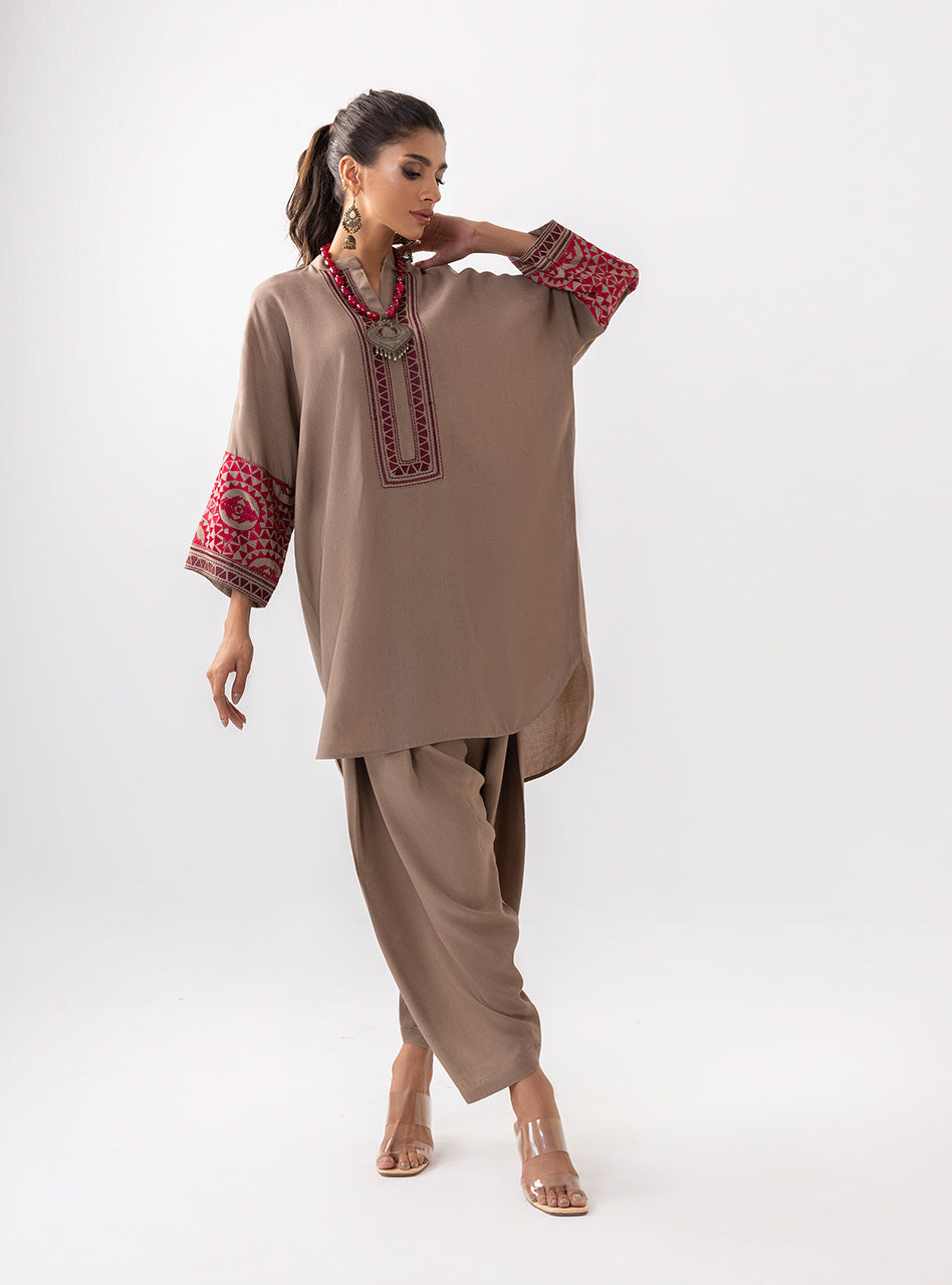 Zainab Chottani | Aara Casual Pret | Sandy Beige
