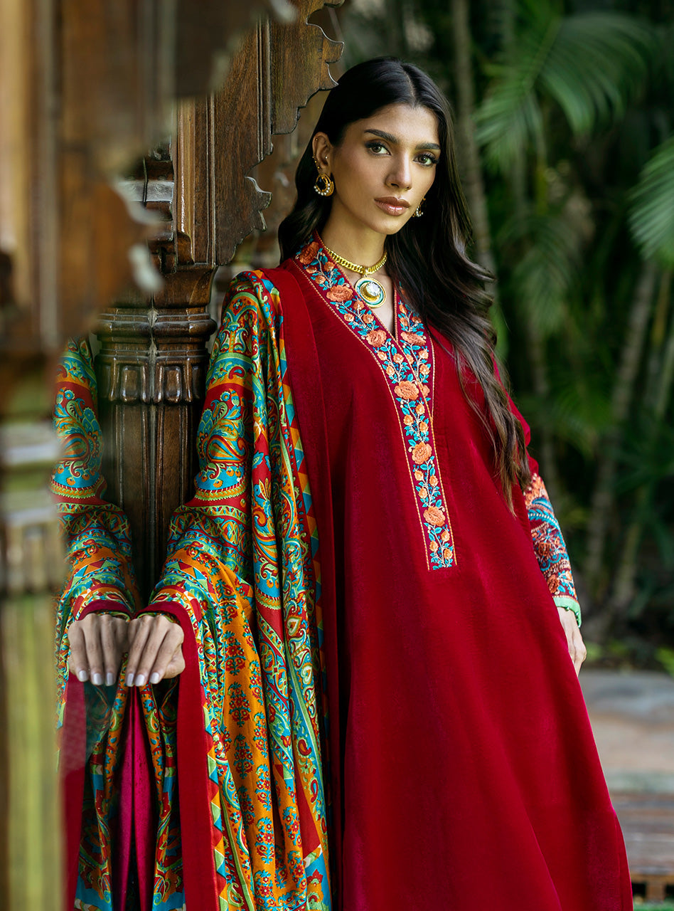 Zainab Chottani | Makhmal Luxe Pret | Shehla