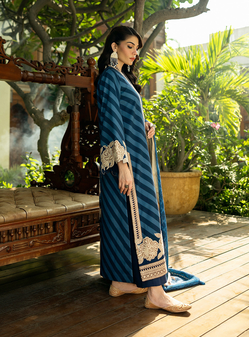 Zainab Chottani | Winter Shawls 24 | Alayna