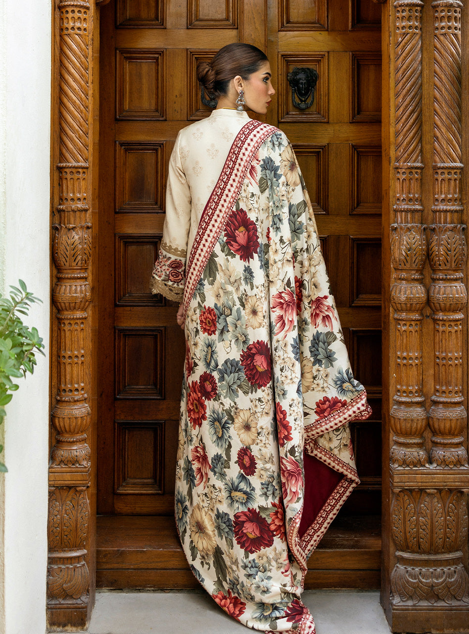 Zainab Chottani | Winter Shawls 24 | Shyna