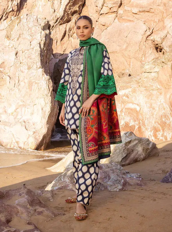 Zainab Chottani | Winter Shawls | Kiara