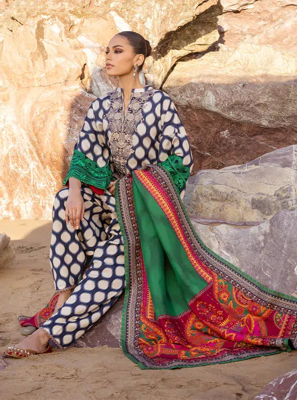 Zainab Chottani | Winter Shawls | Kiara