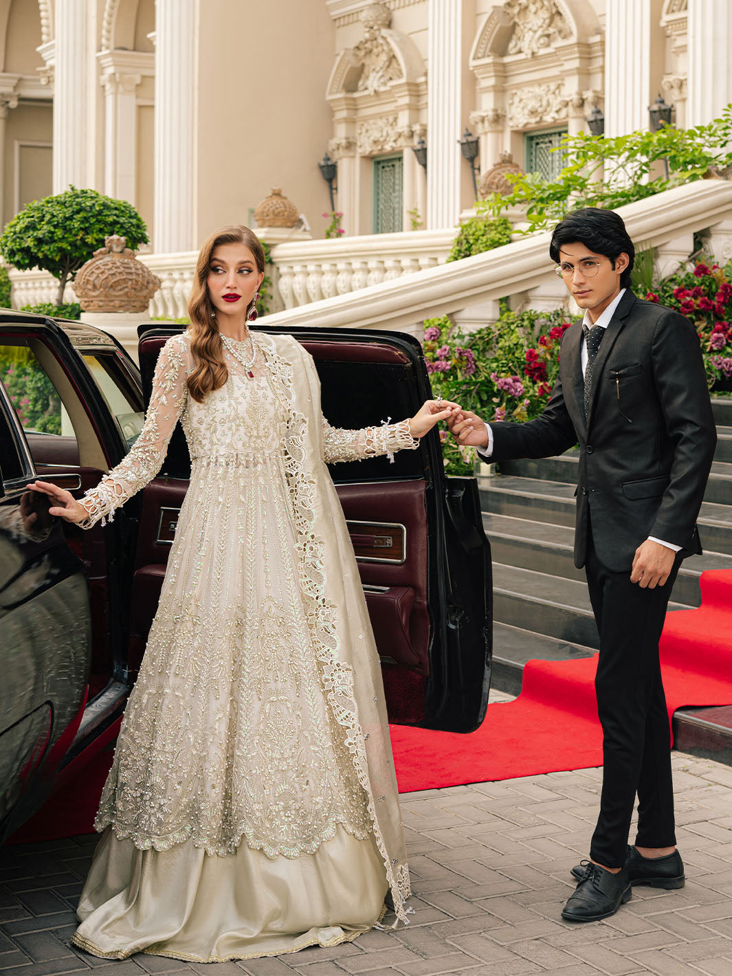 Parishay | Cindrella Luxury Formals | OASIS