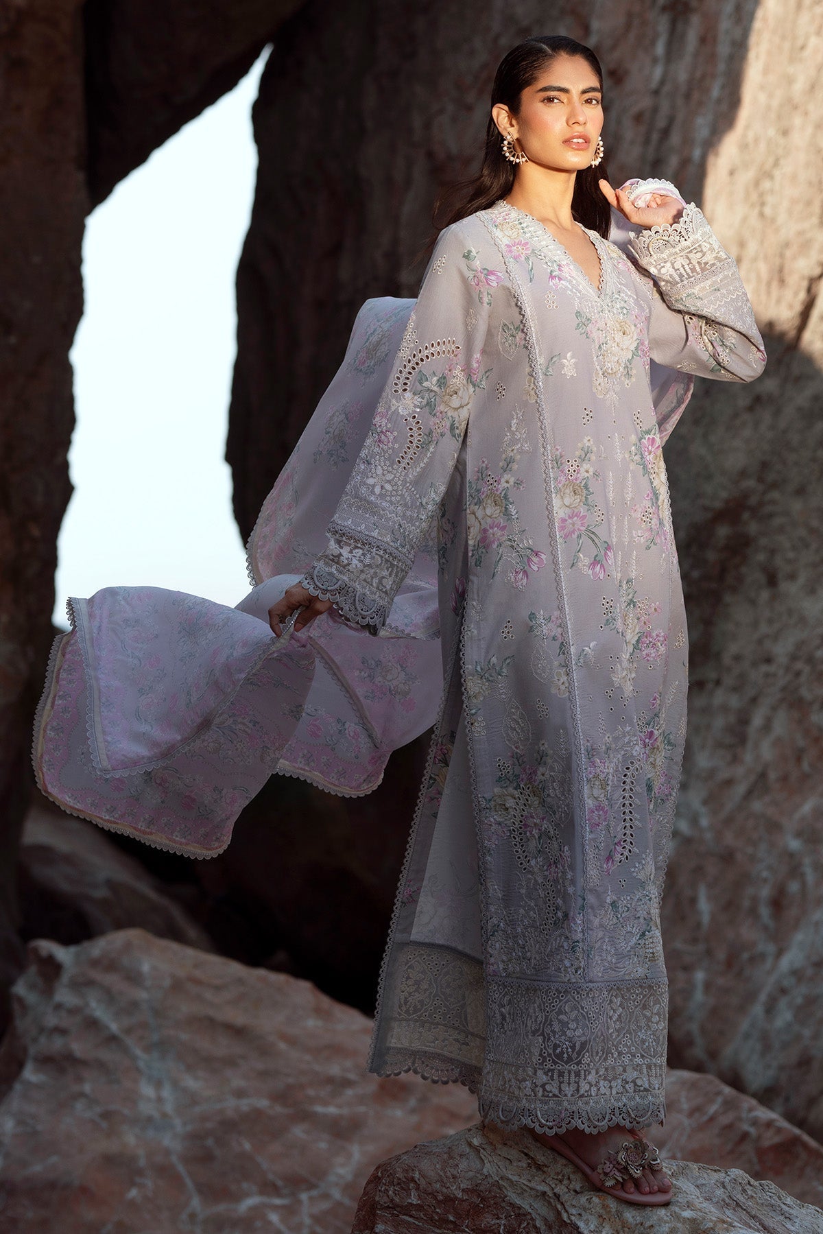 Afrozeh | Summer Together 25 | Keshi