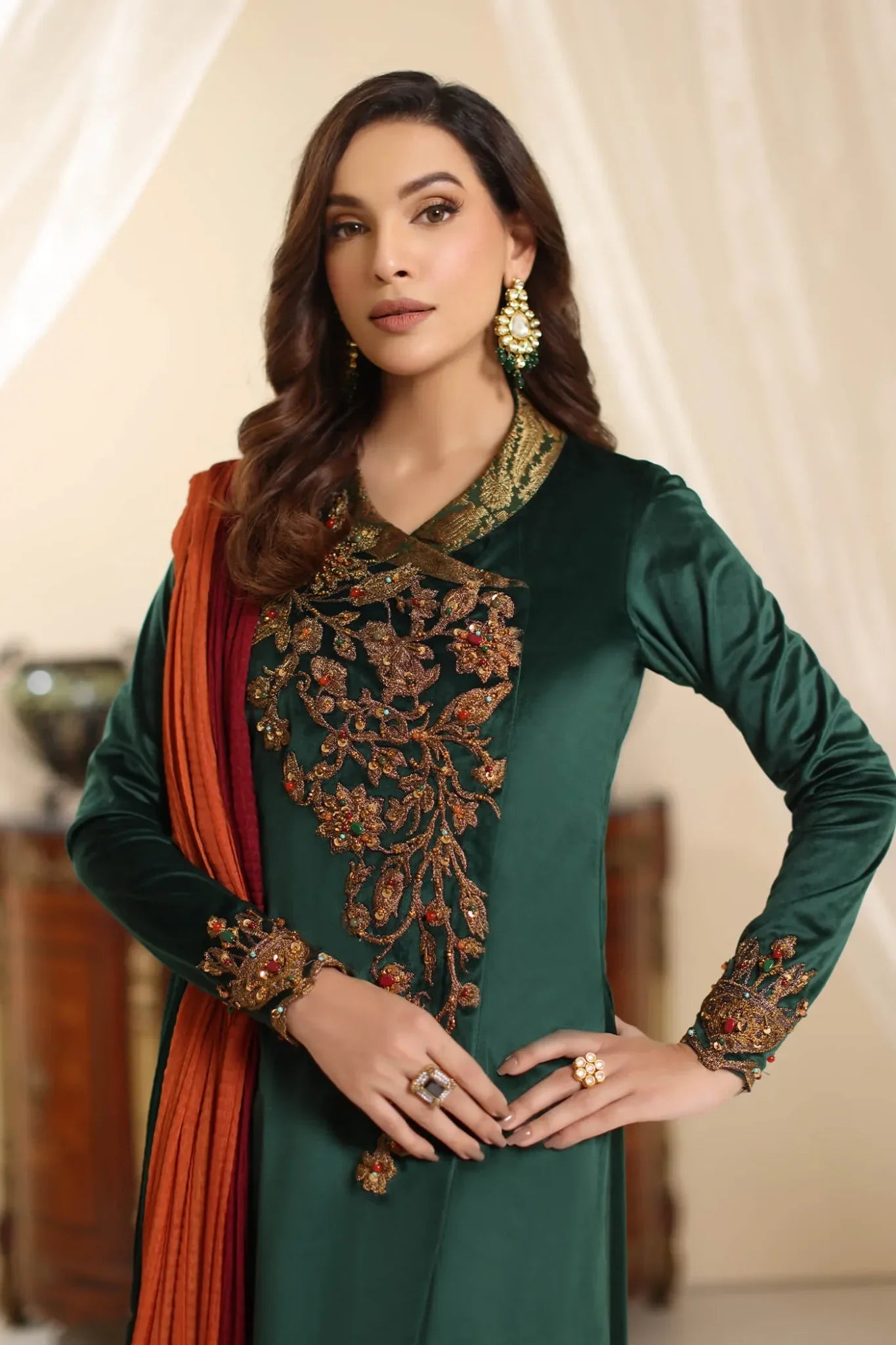 Musferah saad | AMOR A LA VIDA | Serene Opulence