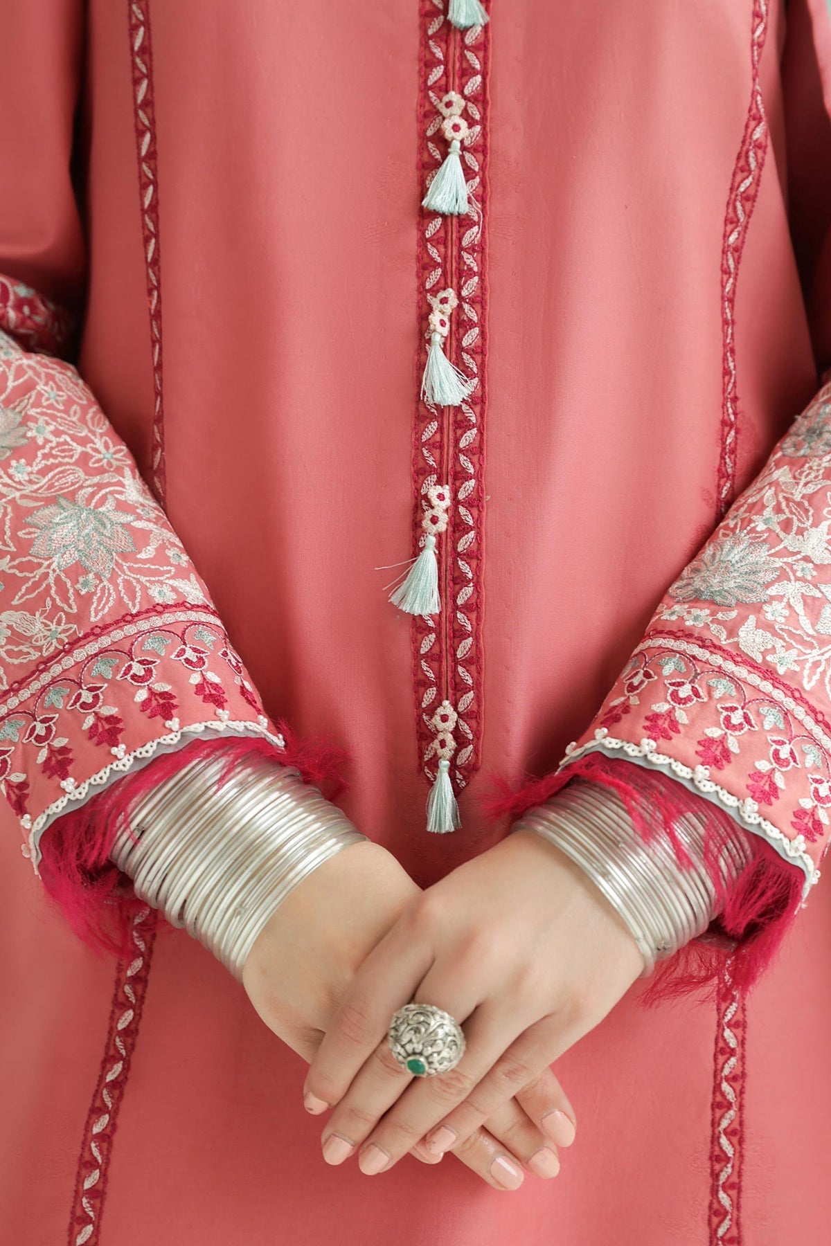 Zara Shahjahan | Luxury Lawn 24 | SANDAL-10B