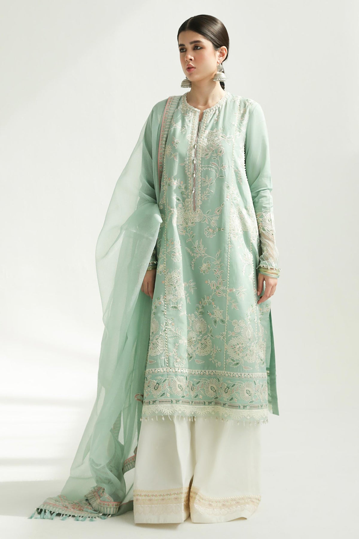 Zara Shahjahan | Luxury Lawn 24 | AMIRA-5B