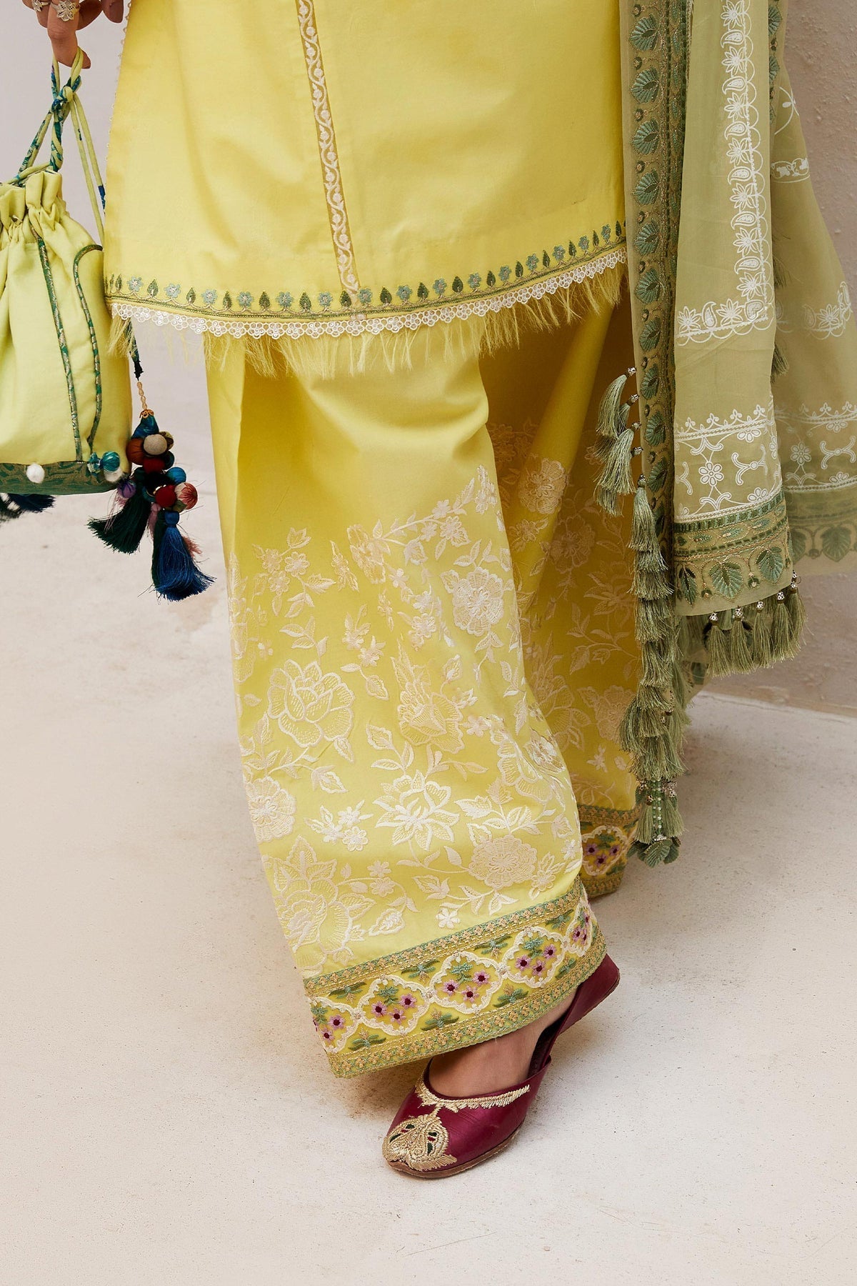 Zara Shahjahan | Luxury Lawn 24 | DILARA-15A
