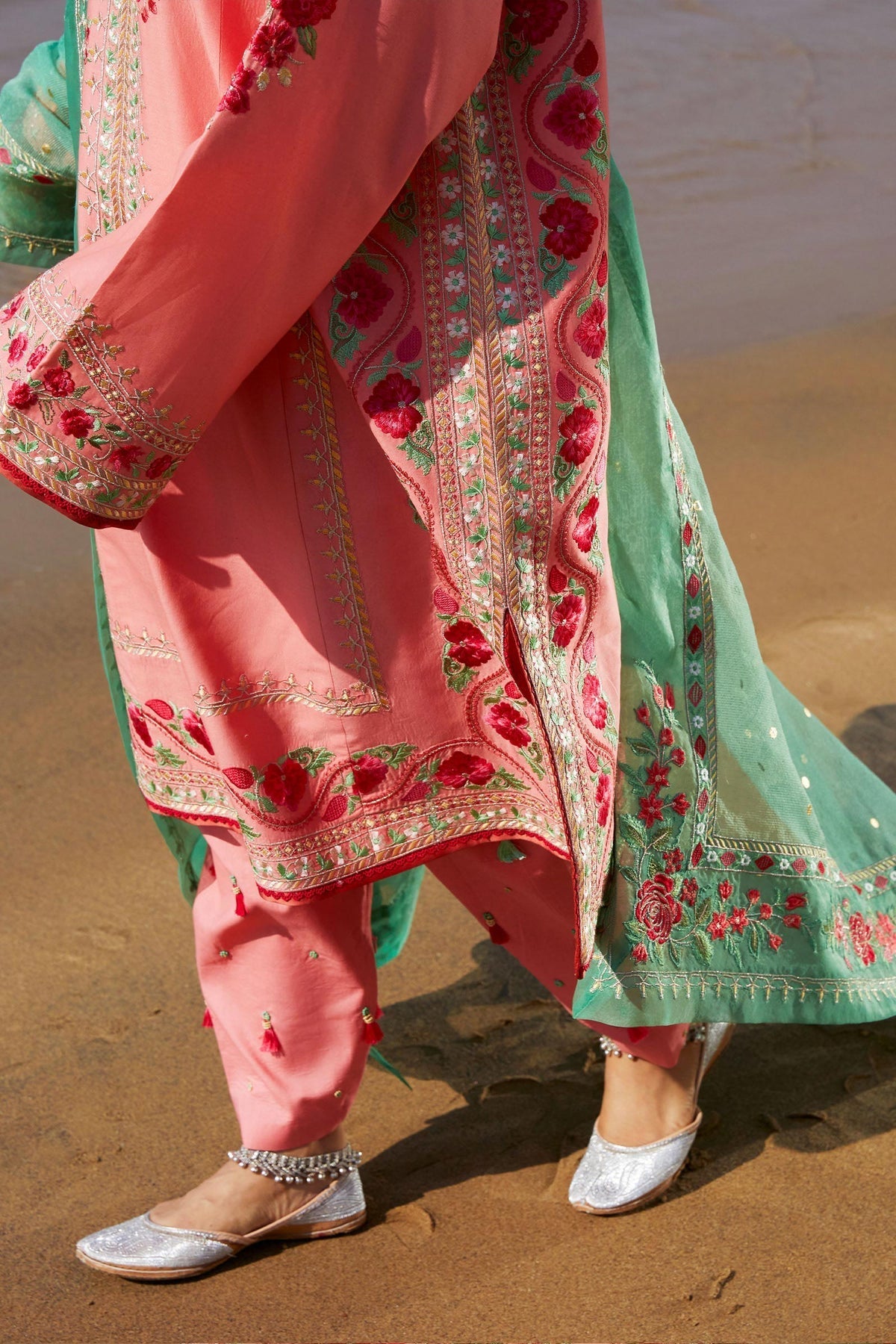 Zara Shahjahan | Luxury Lawn 24 | JIYA-6A