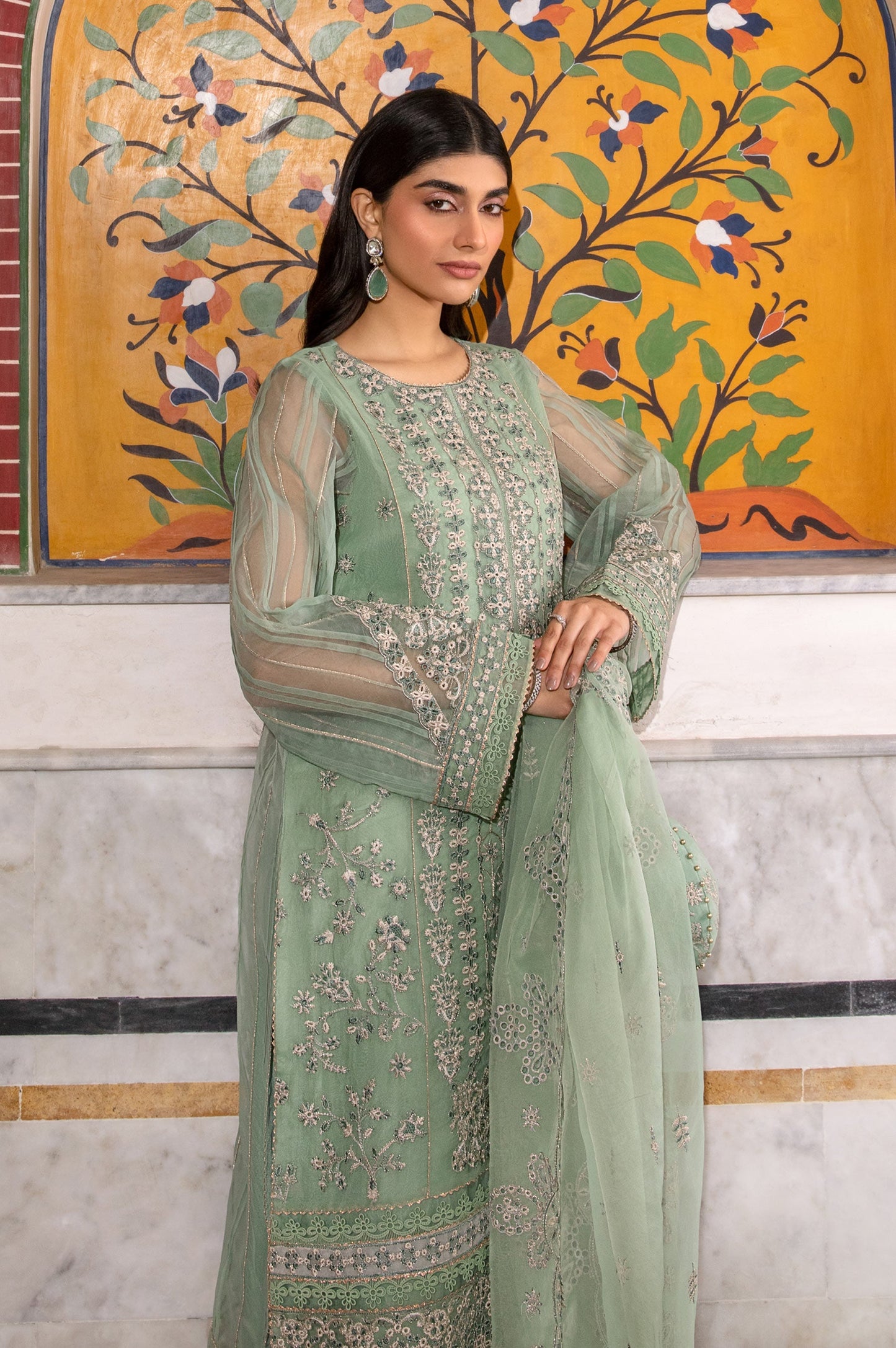 Zeen | Azalea Collection | Verana
