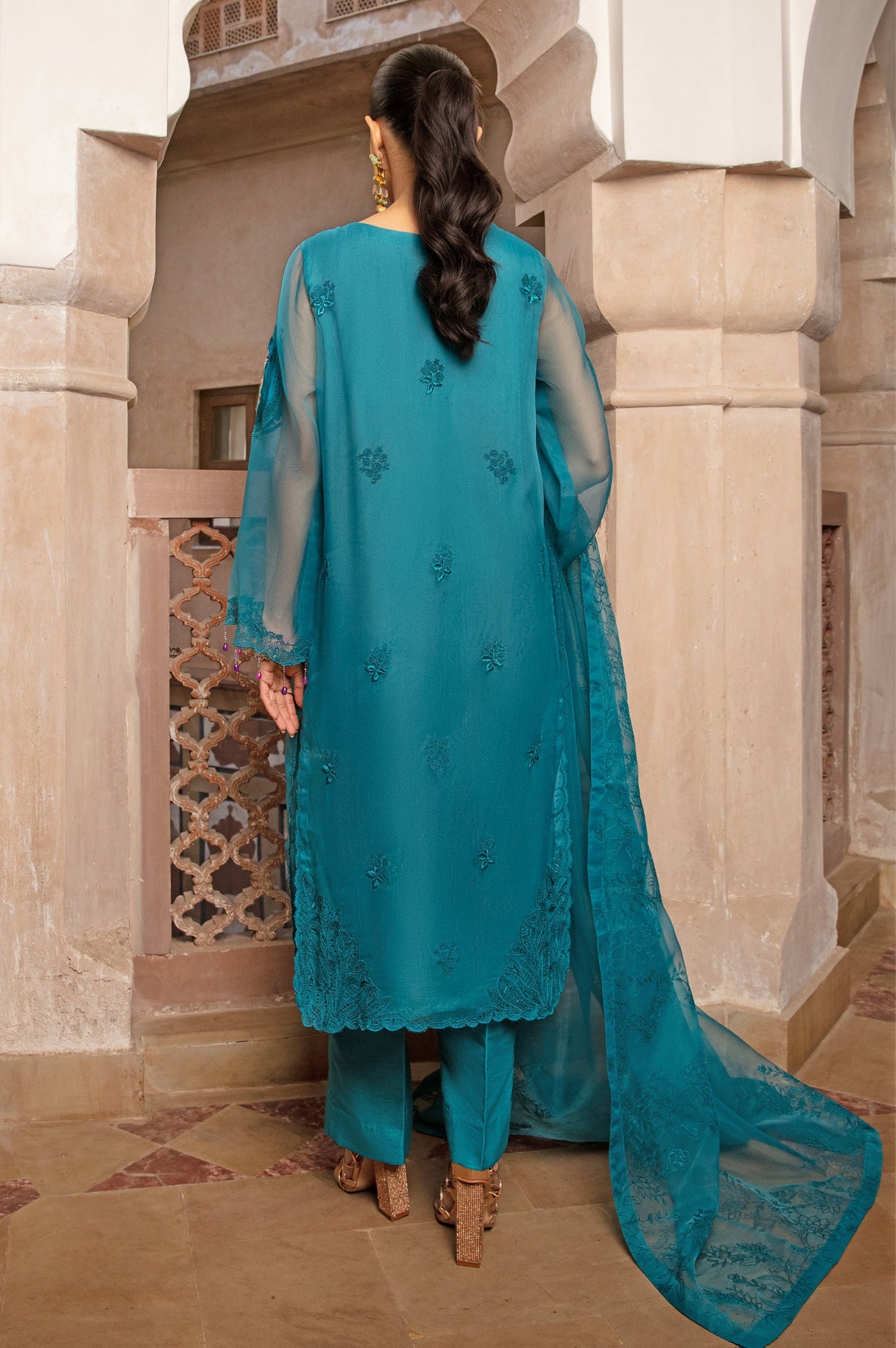 Zeen | Azalea Collection | Lyana