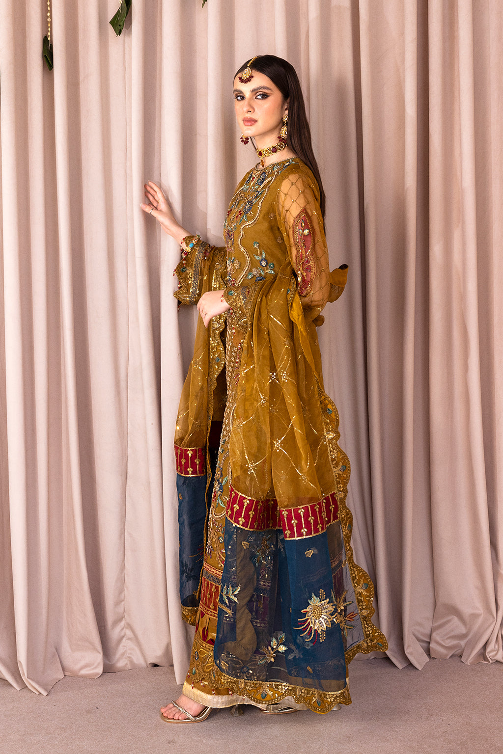 Emaan Adeel Romansiyyah Luxury Formal 3 Piece Suit RM-09 Misha - Riwayat-e-khas
