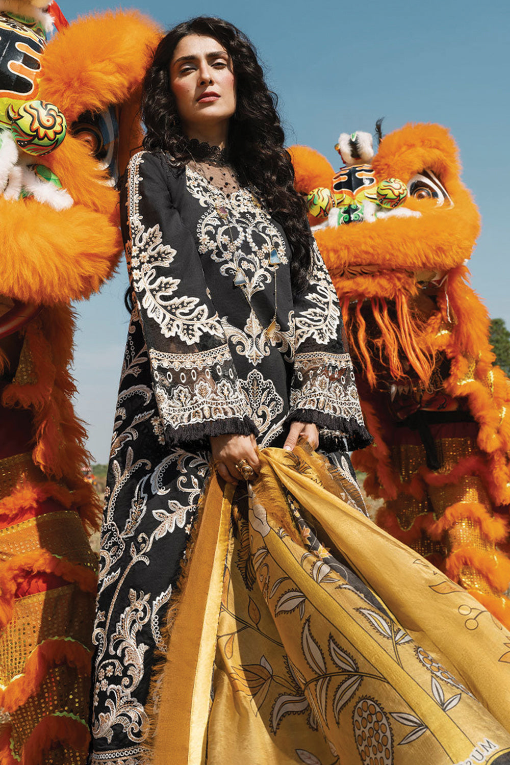 Mushq LAWANA Luxury Lawn 2023 - SAWIKA - TC-337 - Riwayat-e-khas