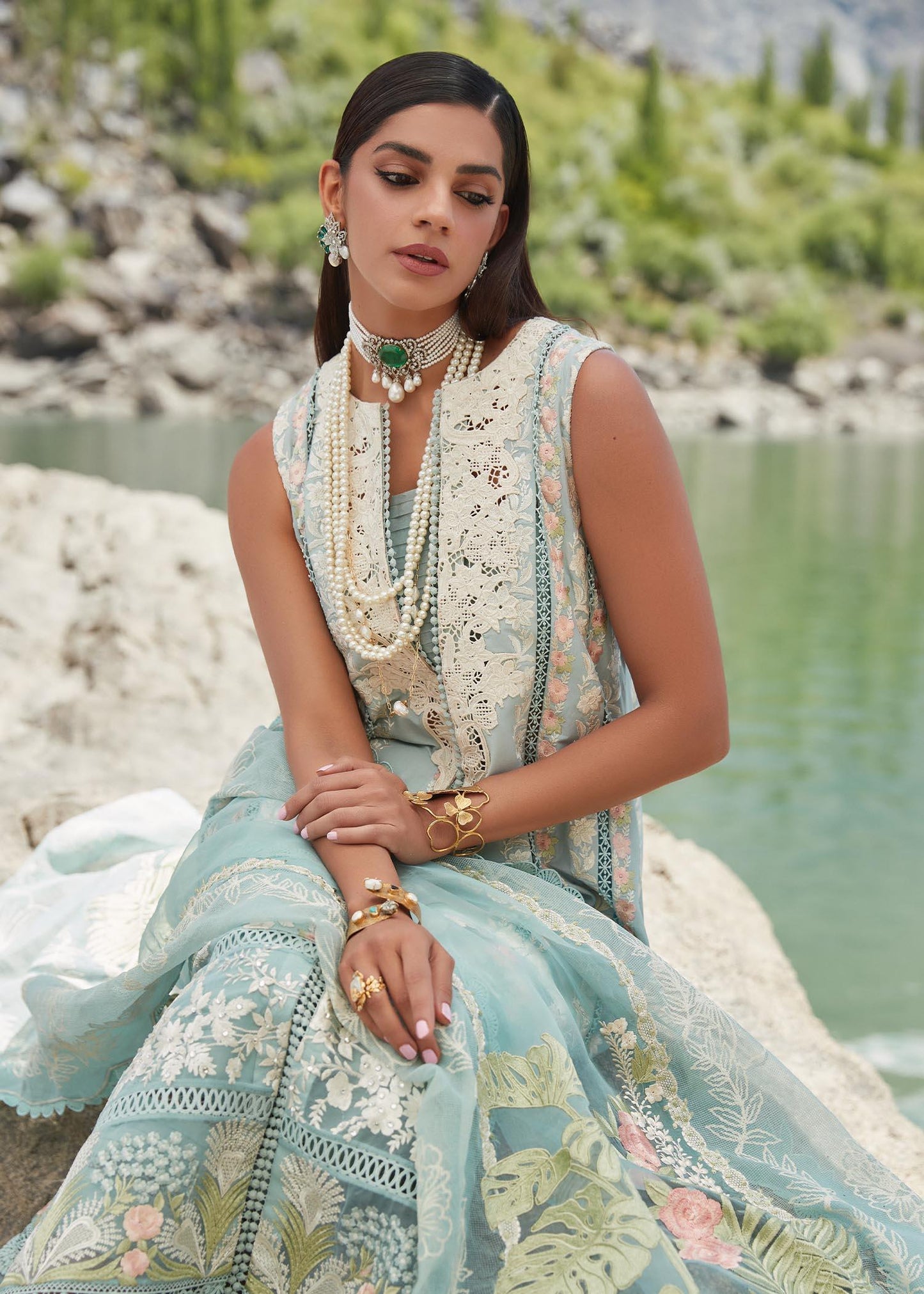 CRIMSON LUXE LAWN Chikkankari Affair - D2 A Stitched - Riwayat-e-khas