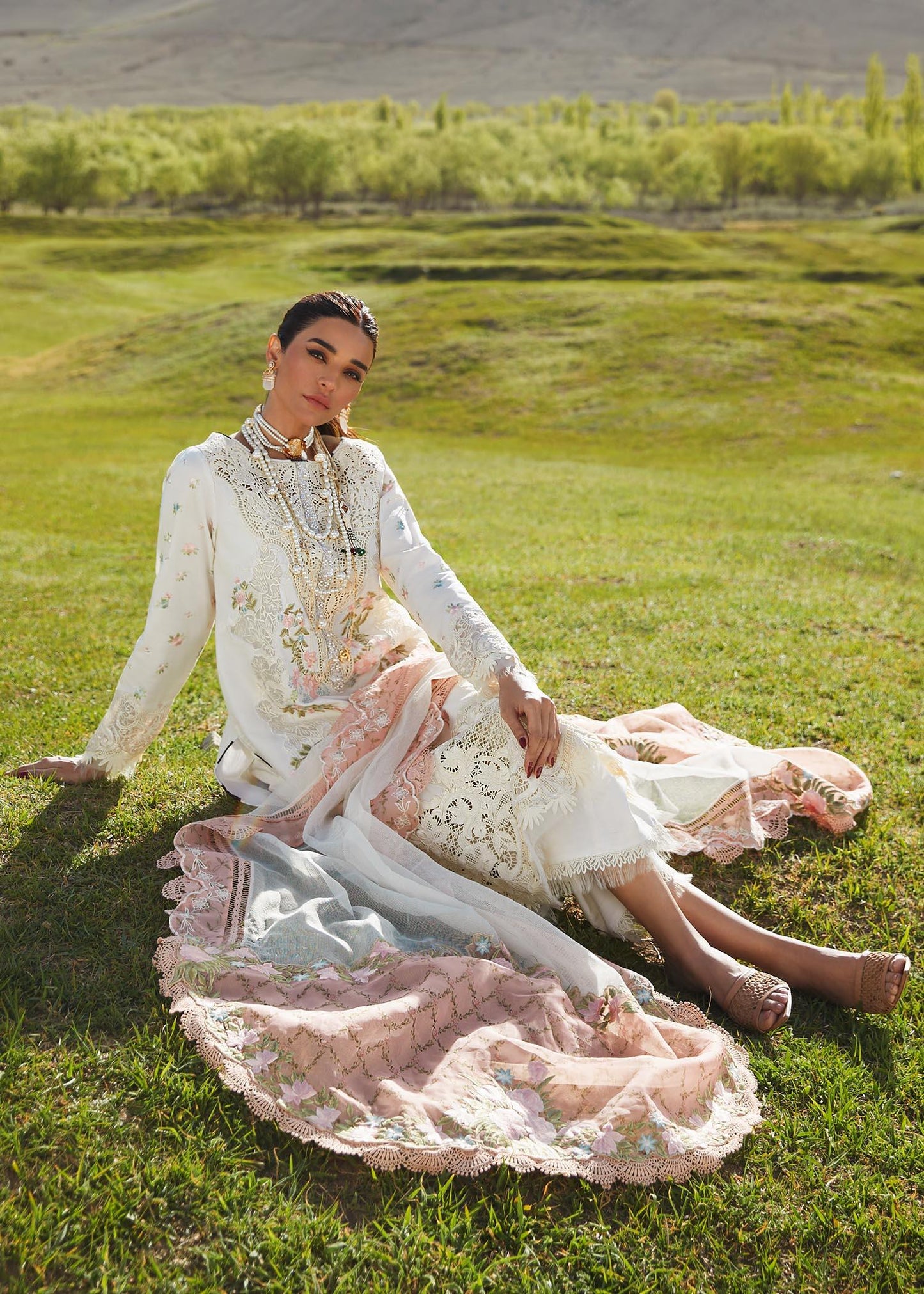 CRIMSON LUXE LAWN Summer in the Meadows - D1 A Stitched - Riwayat-e-khas