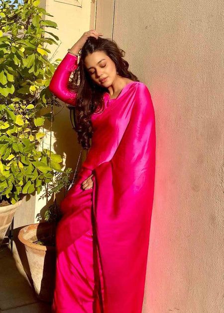 Hot Pink Ombre Sarees - Riwayat-e-khas