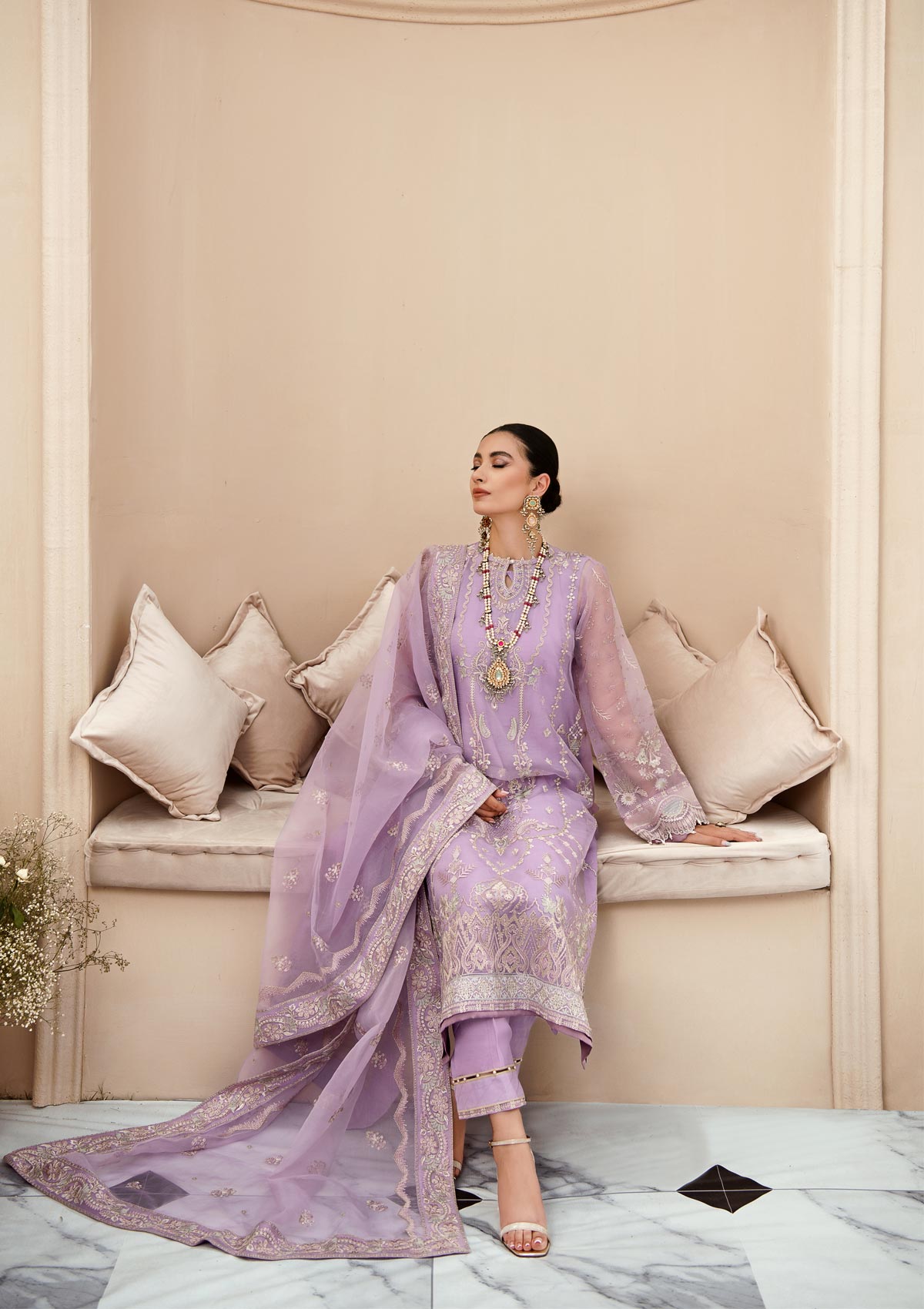 AIK-LUMIERE - LOOK 01 - Riwayat-e-khas