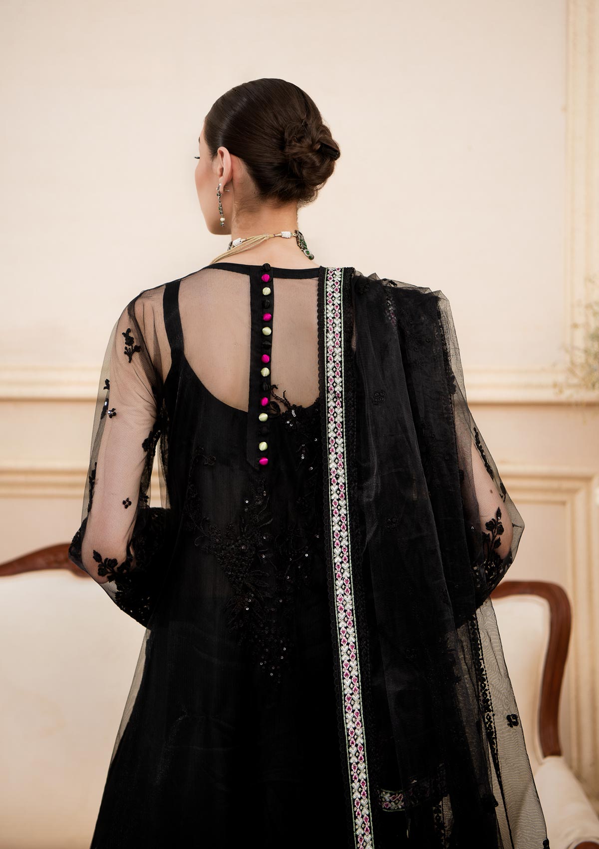 AIK-LUMIERE - LOOK 02 - Riwayat-e-khas